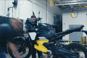 Sehen Sie sich das neue ADV-Bike von Can-Am im Test an